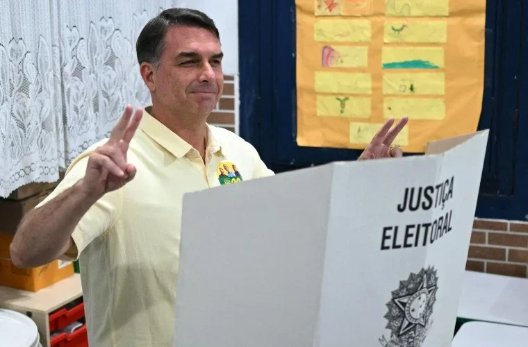 1_afp__20261004__d27g2z4__v1__highres__brazilelectionvote-12057527.webp